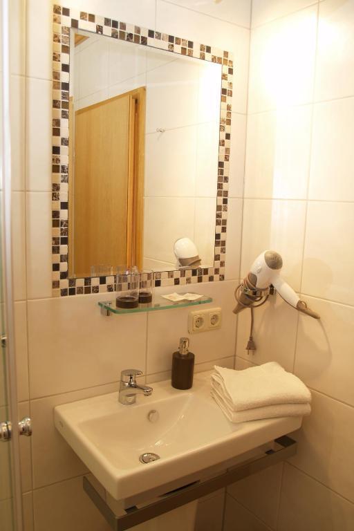 Hotel Haus Gertrud Simmerath Szoba fotó